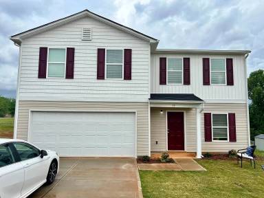 Main picture of 15 Harvest Ridge Dr
