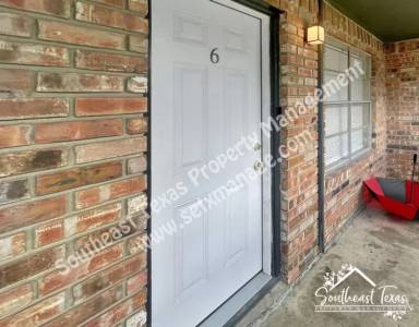 Main picture of 655 Adams St