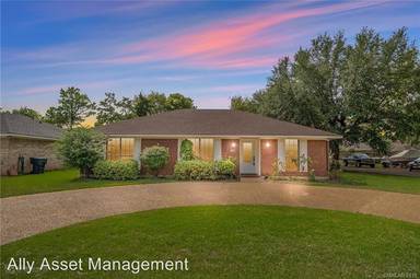 Main picture of 2600 Palmetto Dr