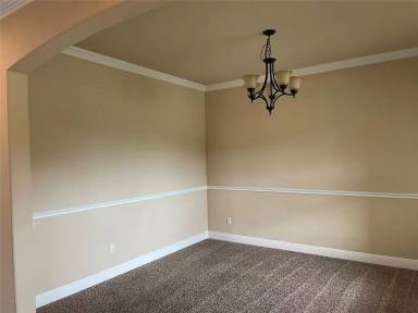 Main picture of 3004 Guadalupe Dr