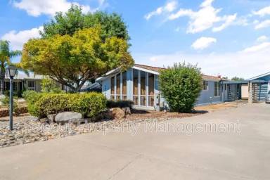 Main picture of 24836 Cornstalk Rd