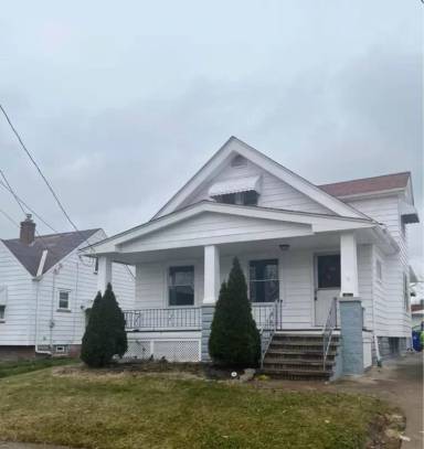 Main picture of 3800 Buechner Ave