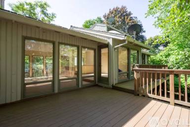 Main picture of 17045 Cherry Crest Ave