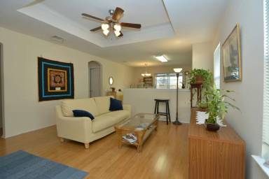 Main picture of 1612 Poppy Seed Ln