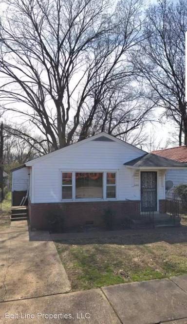 Main picture of 2593 Midland Ave