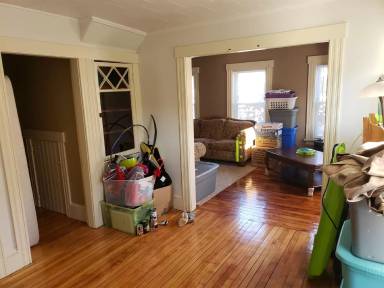 Main picture of 30 E Main St