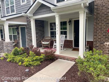 Main picture of 2922 Treloar Way