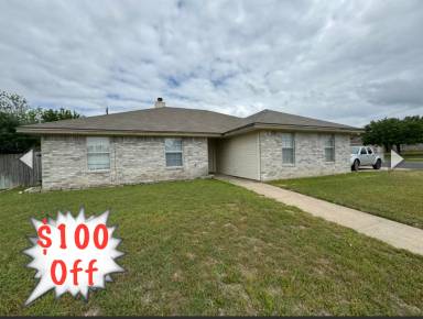 Main picture of 4004 Roundrock Dr