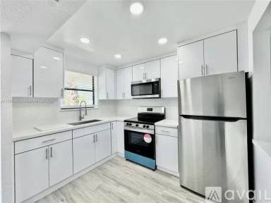 Main picture of 6010 Shakerwood Cir