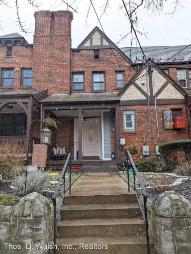 Main picture of 26 Gallatin St NW