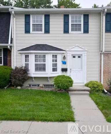Main picture of 19648 Aqueduct Ct