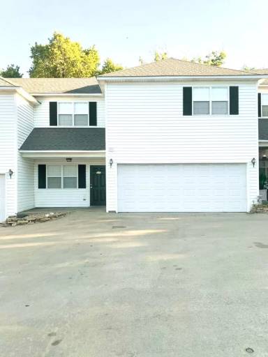 Main picture of 301 E Modoc Ave