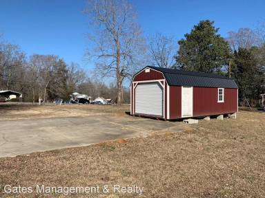 Main picture of 1519 E Main St