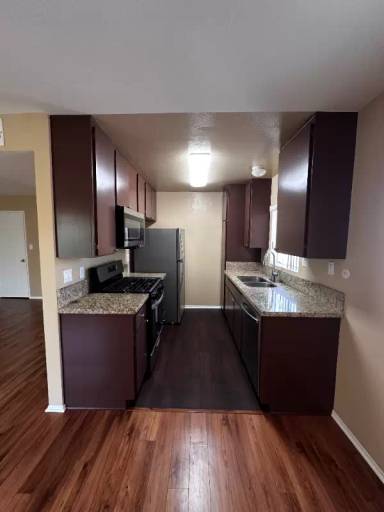 Main picture of 338 S Arroyo Dr