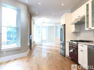 Main picture of 809 Prospect Pl