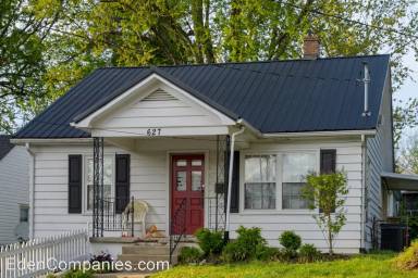 Main picture of 621 Golfview Dr