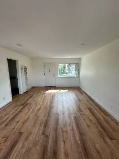 Main picture of 1205 Geraldine Way