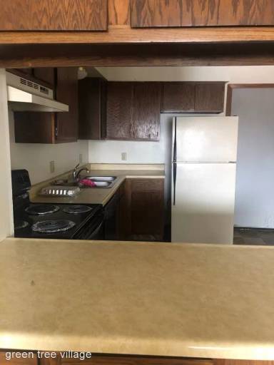 Main picture of 1400 Sycamore St
