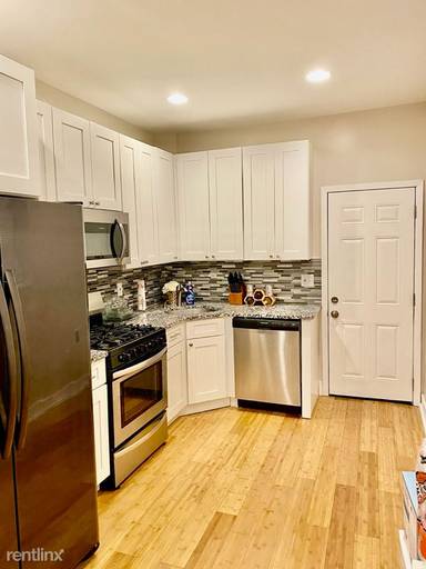 Main picture of 4710 Merion Ave