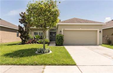 Main picture of 910 Krenson Woods Rd