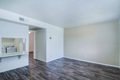 Main picture of Goldcrest Apartments - 101