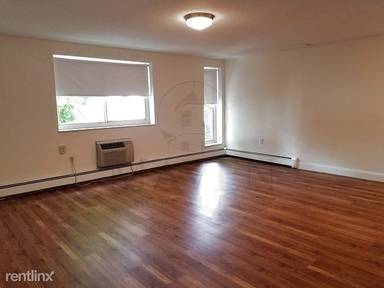 Main picture of 270 Highland Ave