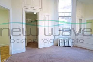 Main picture of 304 Berkeley St