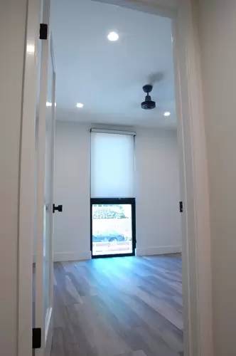Main picture of 2120 Rodney Dr