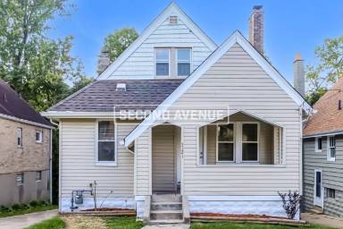 Main picture of 3121 Cavanaugh Ave
