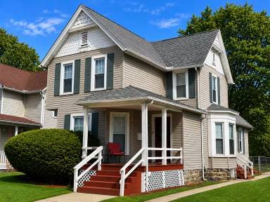 Main picture of 204 Central Ave