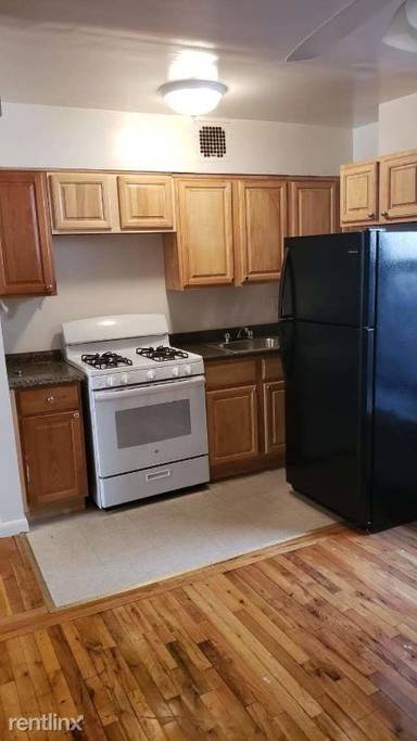 Main picture of 1596 Bedford Ave