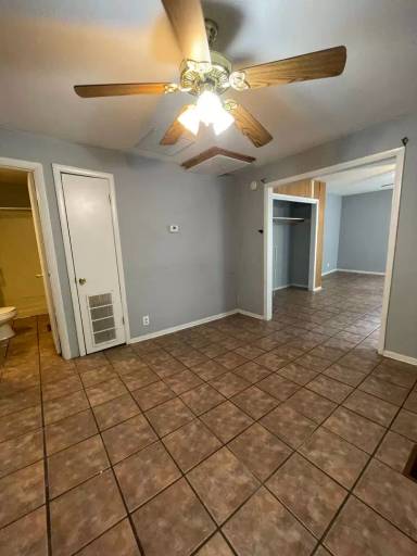 Main picture of 821 Market St