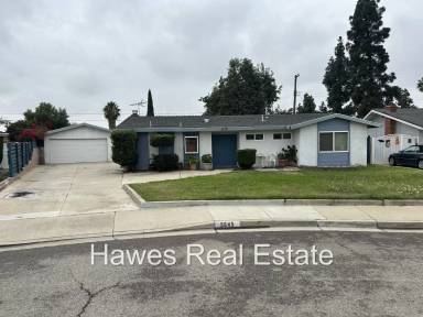 Main picture of 5645 Cambridge St