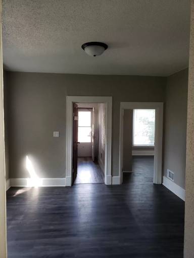 Main picture of 312 N Oneida St