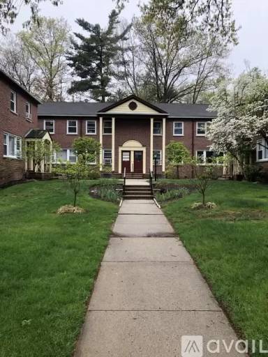 Main picture of 658 Valley Rd
