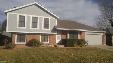 Main picture of 1952 Promenade Way