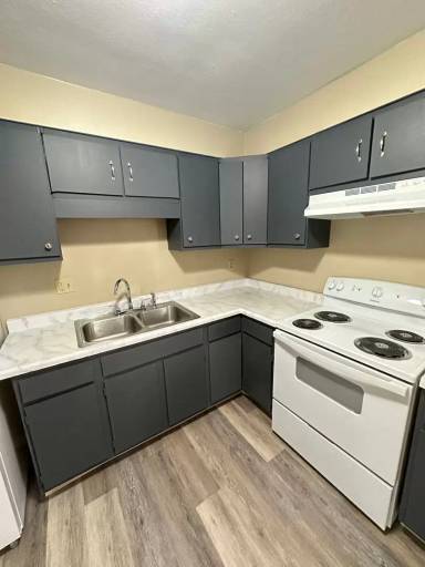 Main picture of 800 Westwood Ct