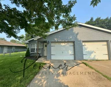 Main picture of 500 N Austin St