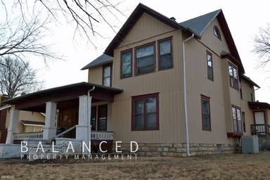 Main picture of 1601 SW Mulvane St
