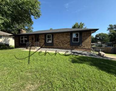 Main picture of 812 SE 14th St