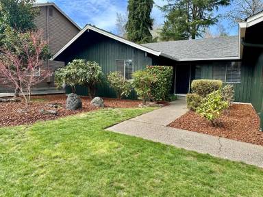 Main picture of 8625 SW Inez St