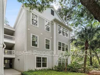 Main picture of Twelve Oaks
