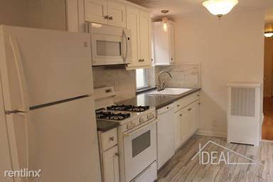 Main picture of 738 Union St
