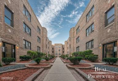 Main picture of 3720 1/2 N Pine Grove Ave