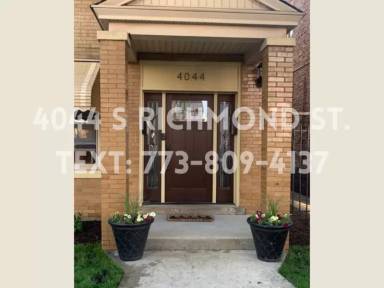 Main picture of 4044 S Richmond St