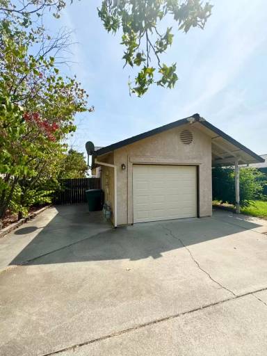 Main picture of 875 Cally Ct