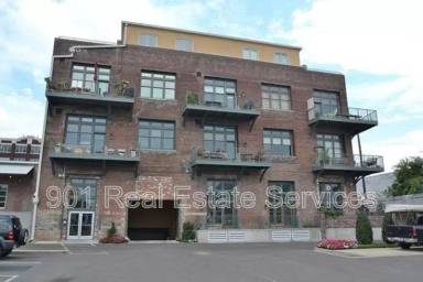 Main picture of 435 S Front St
