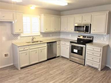 Main picture of 3005 86th St