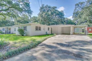 Main picture of 203 Saint Regis Dr