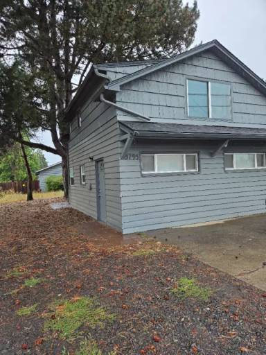 Main picture of 3795 38 Ave